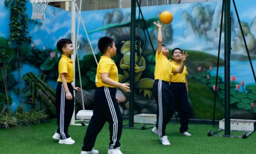 Cải thiện tầm vóc Việt nhờ cân bằng dinh dưỡng và giáo dục thể chất