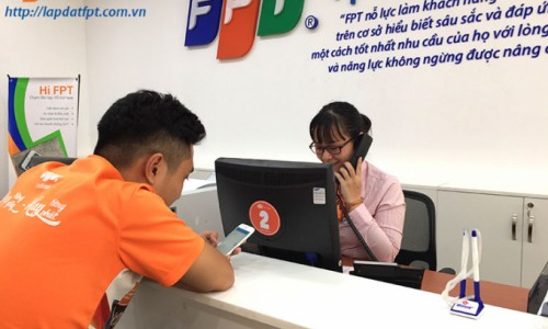 FPT Telecom báo lãi kỷ lục, cổ phiếu FOX ngược dòng trong phiên giảm sốc