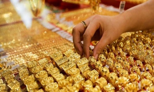 Giá vàng tiếp tục tăng dựng đứng