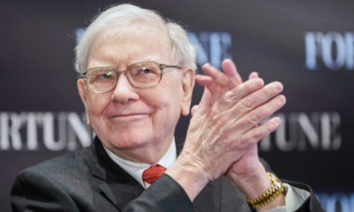 Tỷ phú Warren Buffett đặt cược vào cổ phiếu dầu mỏ