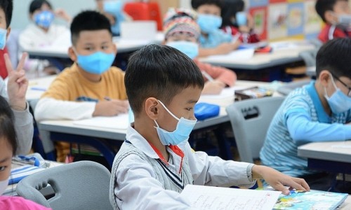 Nhiều địa phương điều chỉnh lịch học sinh đi học trở lại