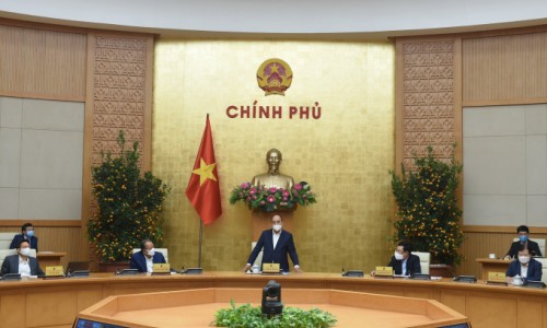 Thủ tướng: Xem xét sớm mở cửa nền kinh tế, không chủ quan với dịch bệnh