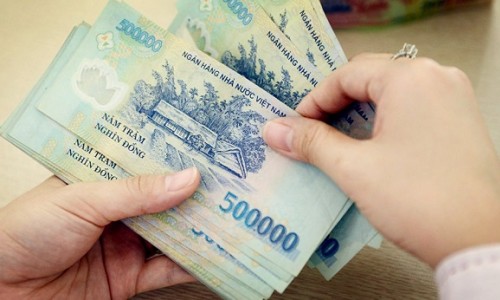 Doanh số giao dịch thị trường liên ngân hàng giảm mạnh