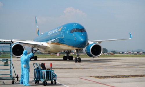 Ngân hàng Nhà nước tái cấp vốn 4.000 tỷ đồng cho Vietnam Airlines vay với lãi suất 0%