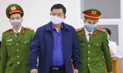 Ông Đinh La Thăng không kháng cao, chấp nhận 11 năm tù và bồi thường 200 tỷ