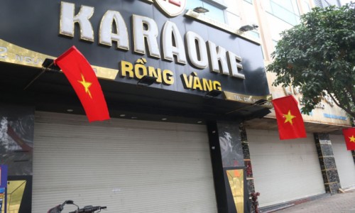 Hà Nội dừng hoạt động quán bar, karaoke, vũ trường, game từ 0h ngày 30/4