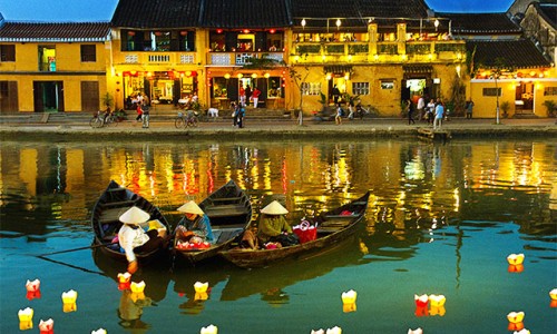 Bộ VHTT&DL: Tạm dừng các loại lễ hội để tập trung phòng chống dịch
