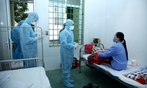 Trưa 27/5: Việt Nam có thêm 53 ca mắc COVID-19 mới trong nước