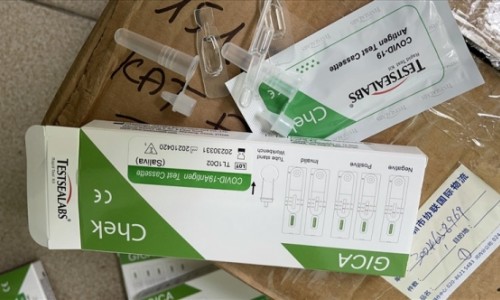 Cơ sở đầu tiên bị xử phạt vì kinh doanh Test thử nhanh Covid-19 trôi nổi