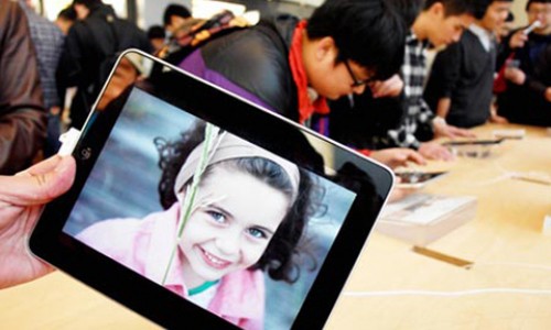 Sau vụ tranh chấp bản quyền kéo dài, Apple sẽ được bán lại iPad từ 27/7