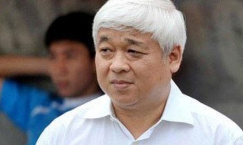Bán hơn 3,7 triệu cổ phiếu ACB để thi hành án trốn thuế của