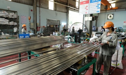 Giá một số mặt hàng thiết yếu tăng, Bộ Tài chính đề nghị bình ổn giá