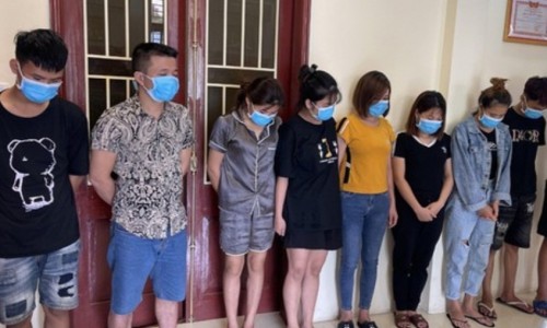 Thanh Hóa: Chủ tịch UBND xã Thiệu Chính bị đình chỉ công tác vì thiếu trách nhiệm trong phòng chống dịch