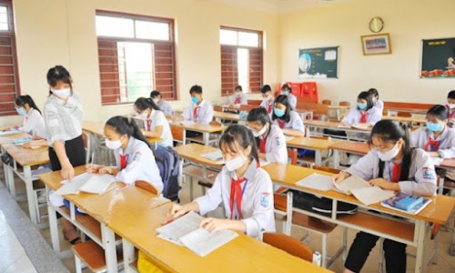 Hà Nội tạm dừng kế hoạch cho học sinh trở lại trường