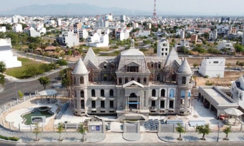 Bình Thuận yêu cầu các phòng công chứng dừng giao dịch với 3 dự án đang bị điều tra