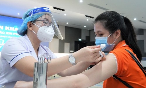 Những đối tượng ưu tiên được tiêm mũi vắc xin Covid-19 thứ 3