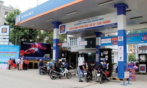 Giá xăng dầu thế giới bất ngờ giảm gần 2%