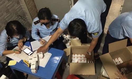 Bắt giữ lượng lớn thuốc điều trị Covid-19 tại TP.HCM