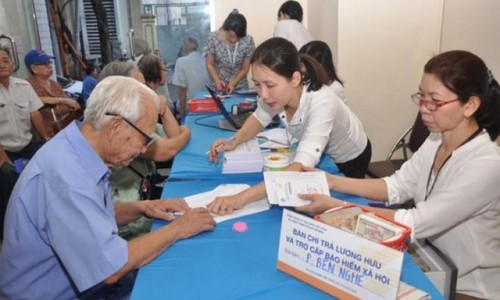 Tháng 3/2022, lương hưu và trợ cấp BHXH sẽ được điều chỉnh tăng 7,4%
