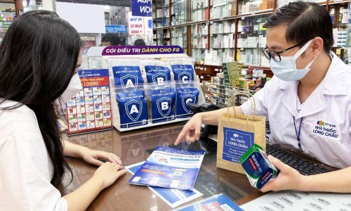 Bộ Y tế đề xuất cho nhà thuốc được kê đơn thuốc Molnupiravir điều trị COVID-19