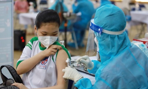 Chuẩn bị tiêm vaccine phòng COVID-19 cho trẻ từ 5-11 tuổi, nghiên cứu tiêm mũi 4