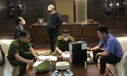 Vụ thao túng thị trường chứng khoán: Bắt giữ em gái Trịnh Văn Quyết