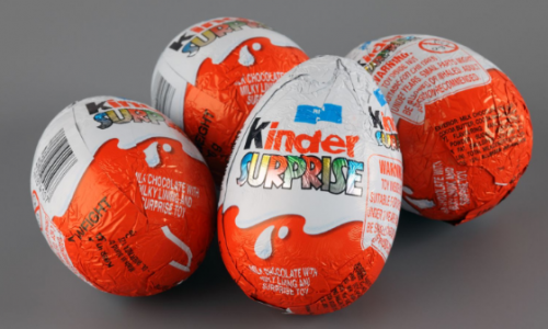 Socola trứng Kinder Surprise bị thu hồi do phát hiện vi khuẩn salmonella