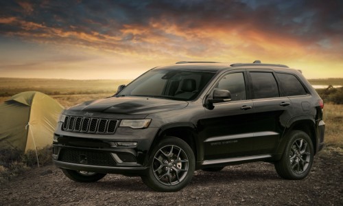 Lỗi hệ thống bơm nhiên liệu, gần 140.000 ô tô Jeep Grand, RAM bị triệu hồi