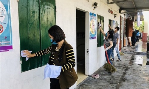 Thủ tướng “thúc” hỗ trợ tiền thuê nhà cho người lao động