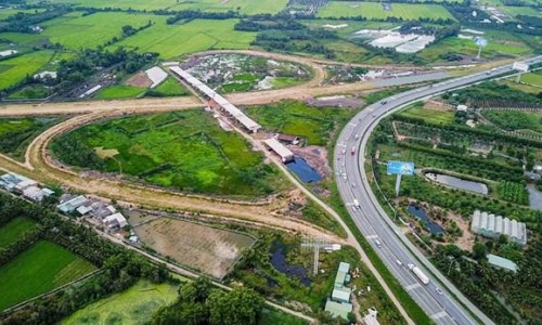 Cảnh cáo nhiều doanh nghiệp vì chậm tiến độ dự án cao tốc Mỹ Thuận - Cần Thơ