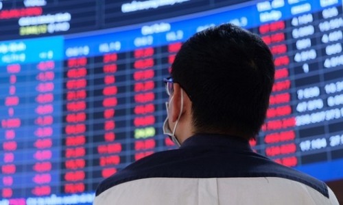 Hơn 150 cổ phiếu giảm sàn, VN-Index mất mốc 1.000 điểm