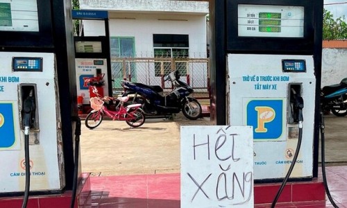 Bộ Công Thương: Xử nghiêm doanh nghiệp ngừng, không bán xăng dầu