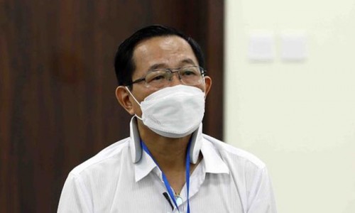 Cựu Thứ trưởng Bộ Y tế Cao Minh Quang nhận 30 tháng tù treo