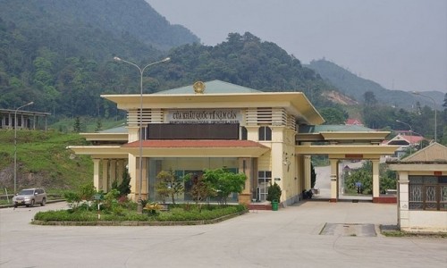 Khởi tố thêm 4 cán bộ Chi cục Hải quan Cửa khẩu quốc tế Nậm Cắn