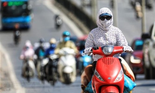 Miền Bắc tăng nhiệt, chuẩn bị đón nắng nóng cục bộ