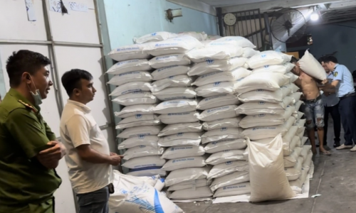 Phát hiện hơn 26 tấn đường không có hóa đơn tại Tp.HCM
