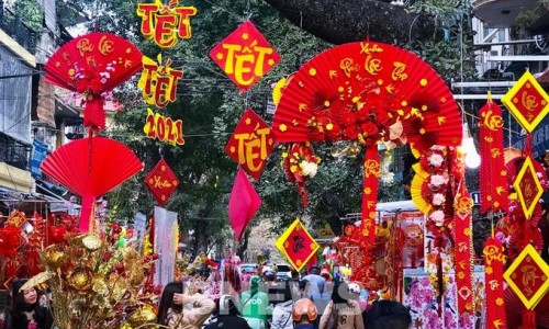 Đề xuất nghỉ Tết Nguyên đán 9 ngày liên tục