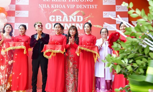 Nha khoa Quốc tế Vip Dentist khai trương cơ sở 3