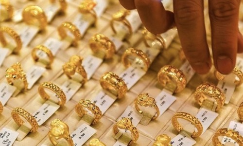 Giá vàng miếng và vàng nhẫn đồng loạt giảm mạnh