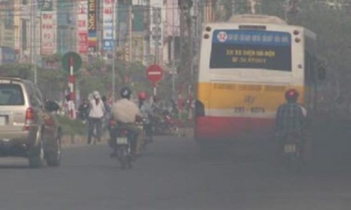 Tin tức Hà Nội: Công an sẽ xử phạt xe xả khói đen, quá niên hạn