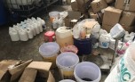 Bắt quả tang cơ sở sản xuất nước giặt giả mạo nhãn hiệu D-nee, Comfort