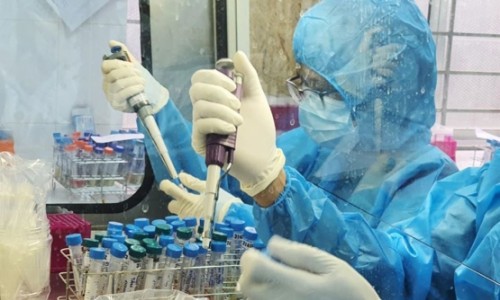 Chiều 3/5: Thêm 19 ca mắc, có 10 ca trong nước ở Vĩnh Phúc, Hà Nam