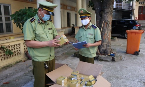 Lạng Sơn: Thu giữ, xử lý hàng nghìn điếu thuốc lá điện tử nhập lậu