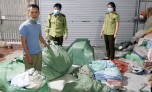 Hà Nội: Thu giữ số lượng lớn áo chống nắng giả mạo nhãn hiệu