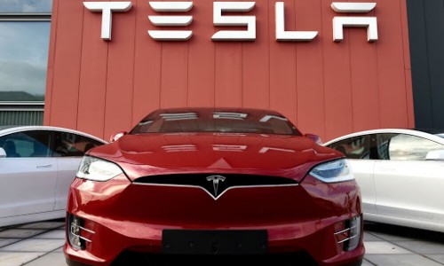 285.000 xe Tesla bị triệu hồi vì lỗi tự lái gây nguy hiểm