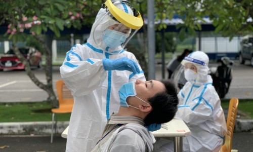 Trưa 14/7: Thêm 1.196 ca mắc Covid-19, tâm dịch Tp.HCM có 971 ca
