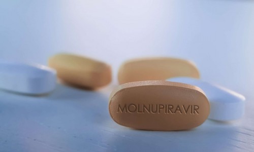 Mỹ sẽ bán thuốc uống điều trị COVID-19 vào cuối năm 2021
