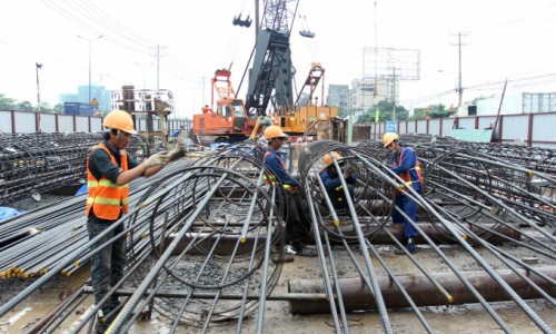 Giải ngân vốn đầu tư công mới đạt 36%, Thủ tướng ra công điện