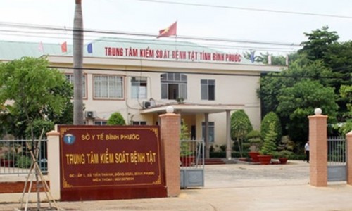 Giám đốc CDC Bình Phước muốn trả lại quà của Công ty Việt Á