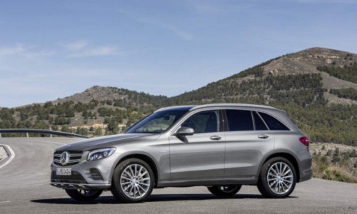 Hơn 800.000 ô tô Mercedes-Benz được cảnh báo có nguy cơ cháy nổ cao